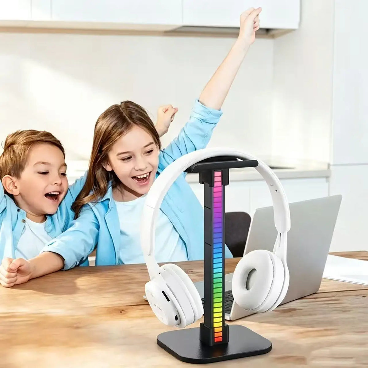 SpectralDesk Rhythm-Sync RGB Headphone Stand
